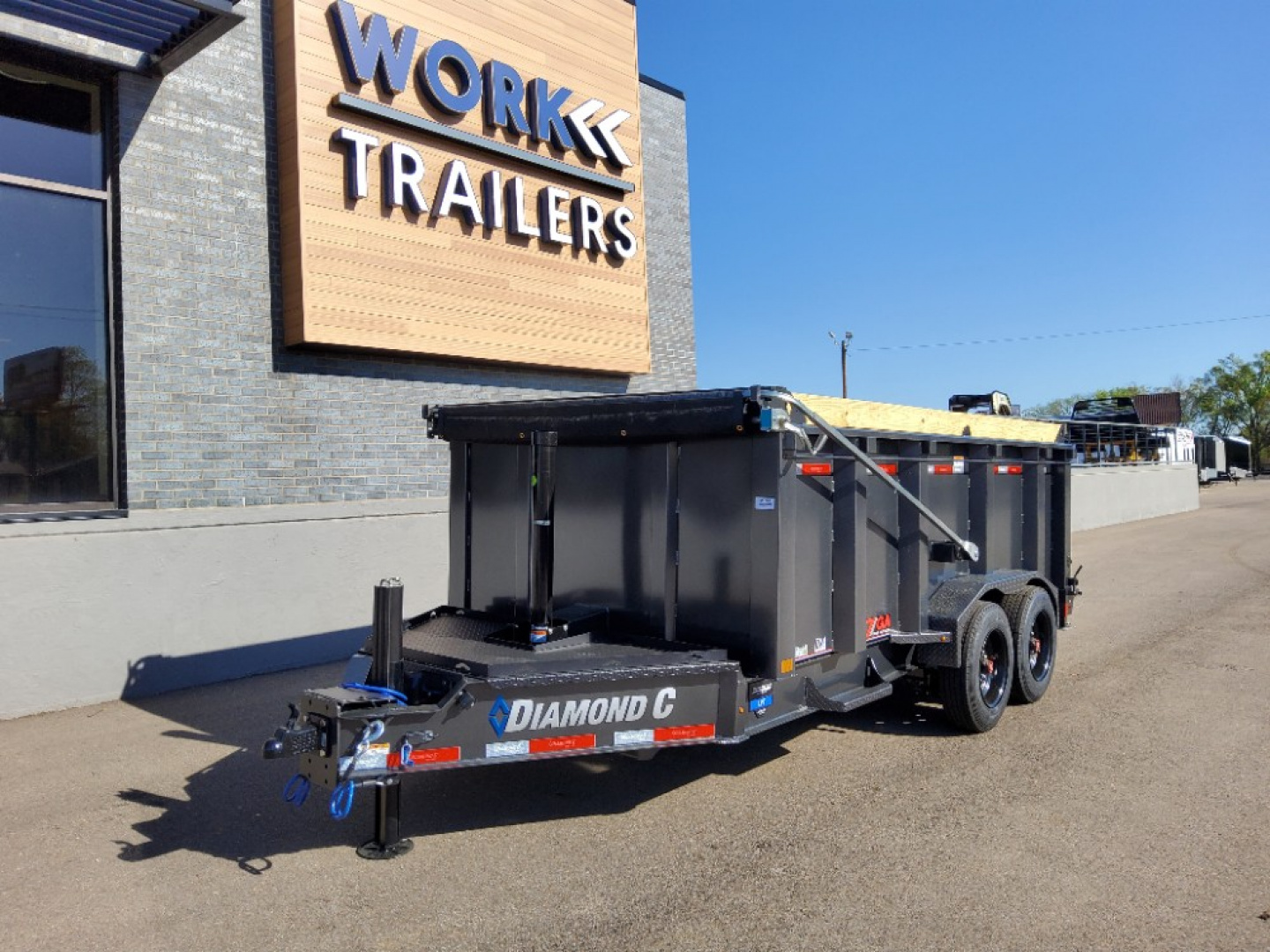 New 2026 Diamond C Trailers LPT208 - PACESETTER Dump Trailer