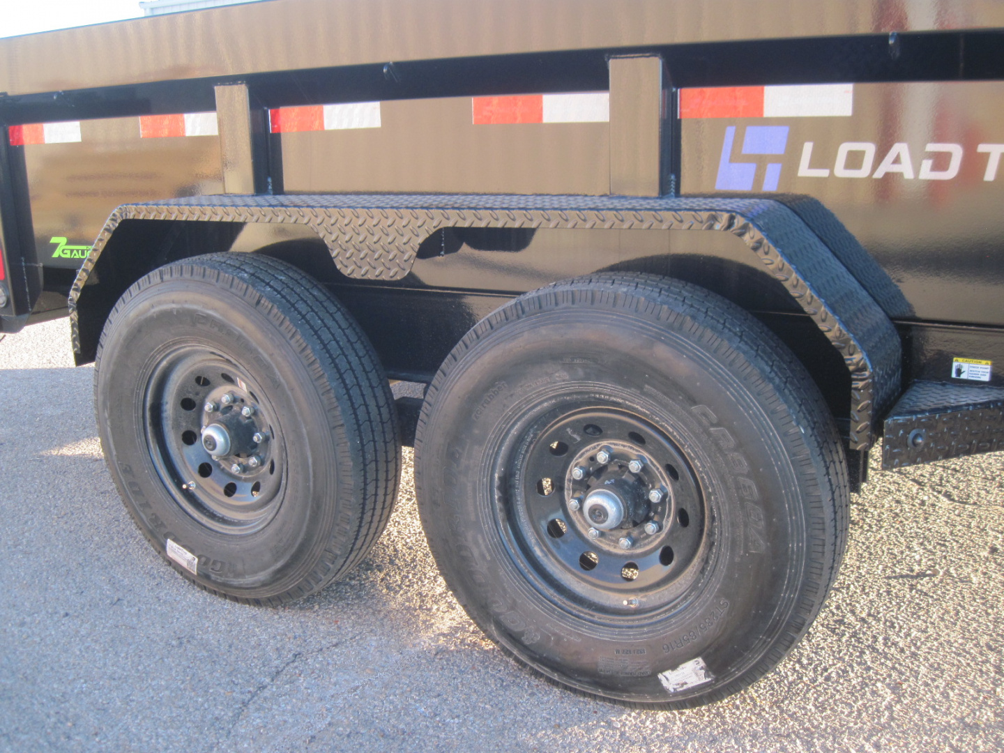 New 2026 Load Trail 83x14 Telescopic Dump w/ 24" sides & 7ga. floor 14k
