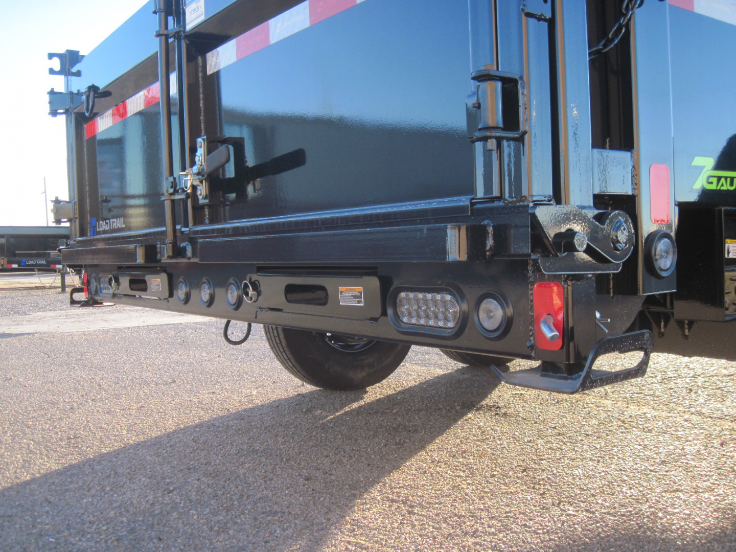 New 2026 Load Trail 83x14 Telescopic Dump w/ 24" sides & 7ga. floor 14k