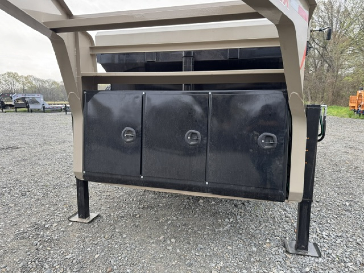 New 2026 RawMaxx 83X16 LPX TRIPLE AXLE Dump Trailer W/ 44'' SIDES,HYDRAILIC JACKS, 14 PLY TIRES, RAMPS, TARP, SPREAD GATE
