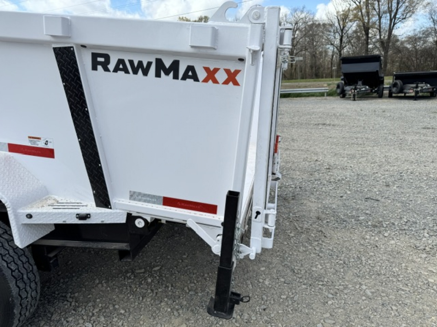 New 2026 RawMaxx 83X16 LPX 8K AXLES Dump Trailer W/ 36'' SIDES, HYDRAULIC JACKS, TARP, RAMPS, SPREAD GATE, 14PLY TIRES