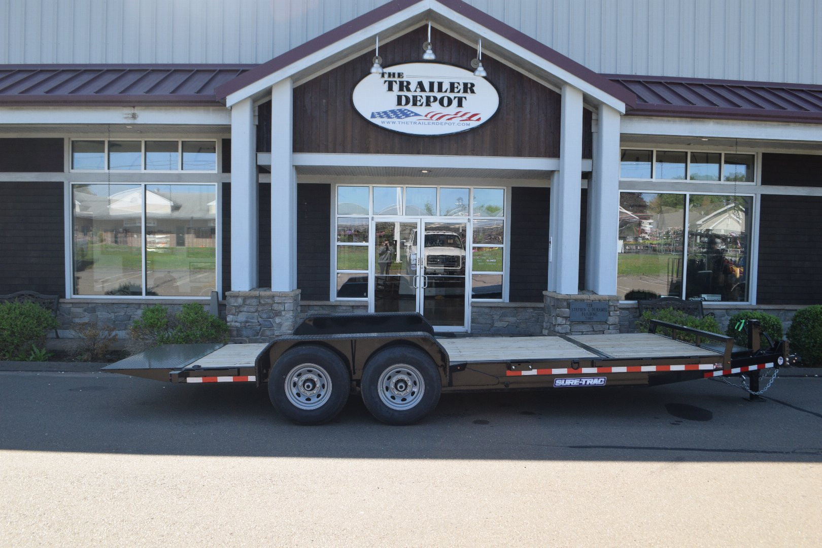 New Sure-Trac 7′ X 16′ + 4′ TILT BED EQUIPMENT TRAILER 14K