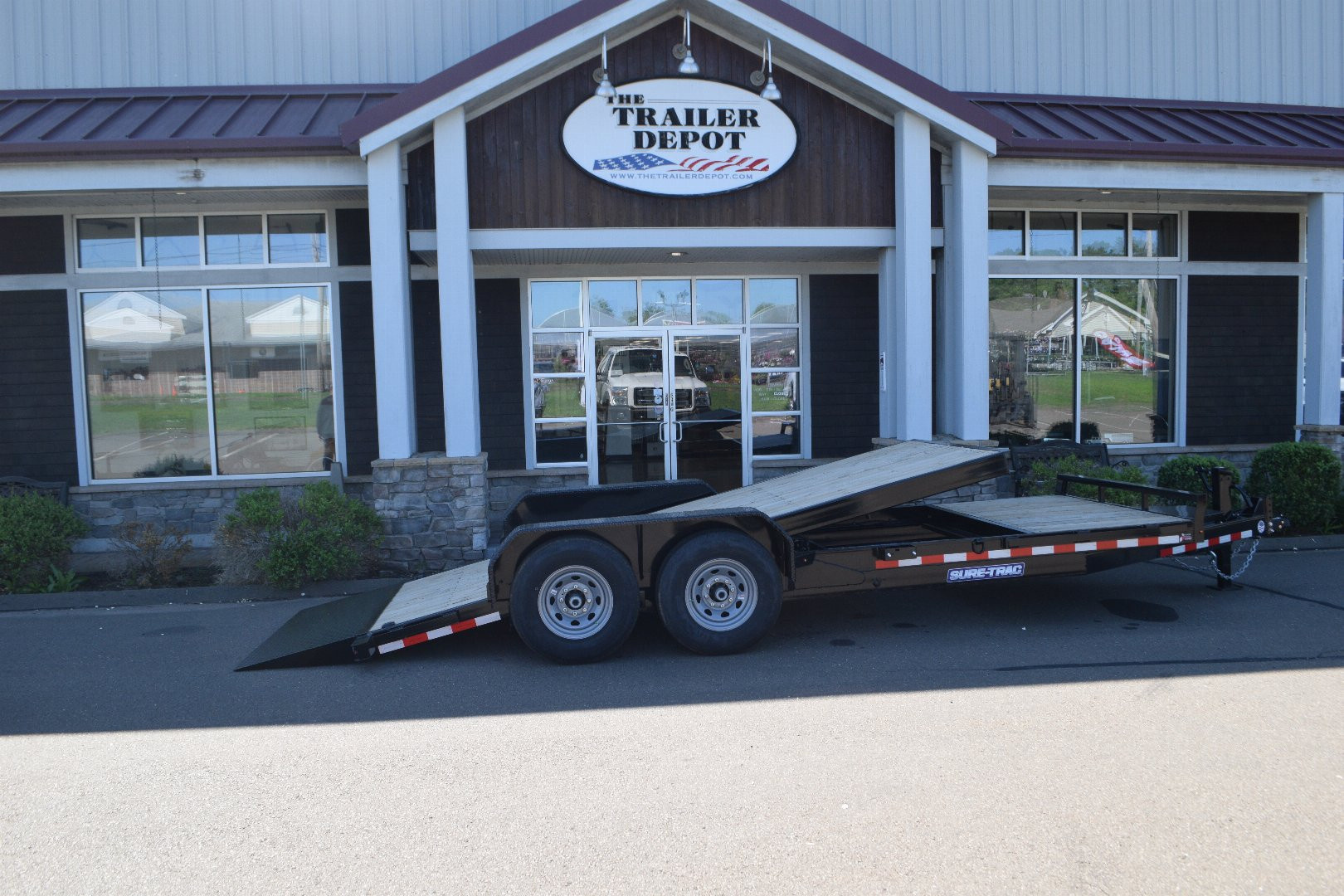 New Sure-Trac 7′ X 16′ + 4′ TILT BED EQUIPMENT TRAILER 14K