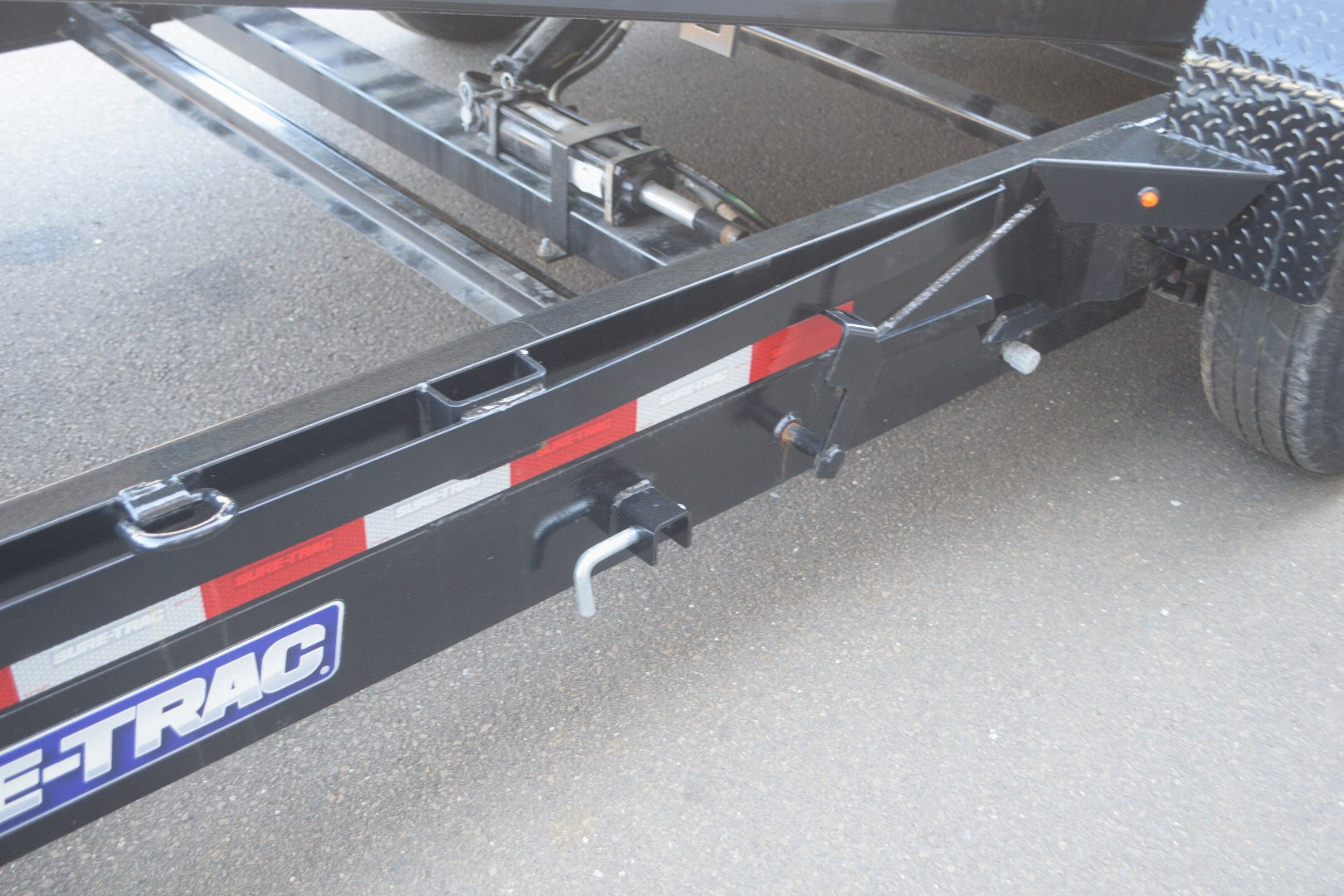 New Sure-Trac 7′ X 16′ + 4′ TILT BED EQUIPMENT TRAILER 14K