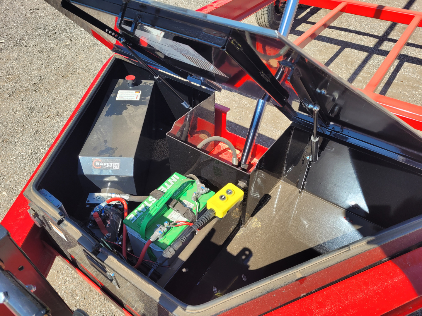 New 2026 Buckshot 83"x16' Telescopic Dump Trailer W/3' Sides