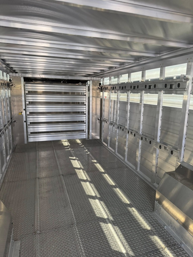 New 2027 EBY Trailers Gooseneck Stock / Stock Combo Trailer