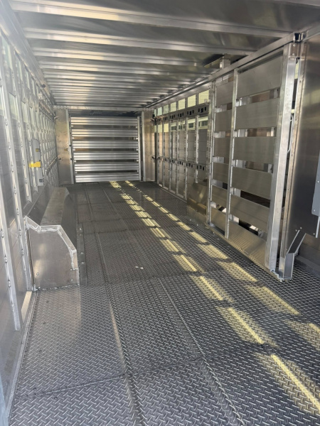 New 2027 EBY Trailers Gooseneck Stock / Stock Combo Trailer