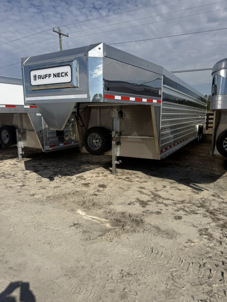 New 2027 EBY Trailers Gooseneck Stock / Stock Combo Trailer
