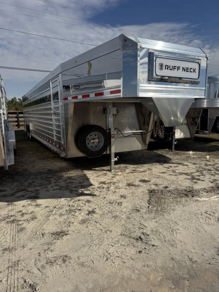 New 2027 EBY Trailers Gooseneck Stock / Stock Combo Trailer