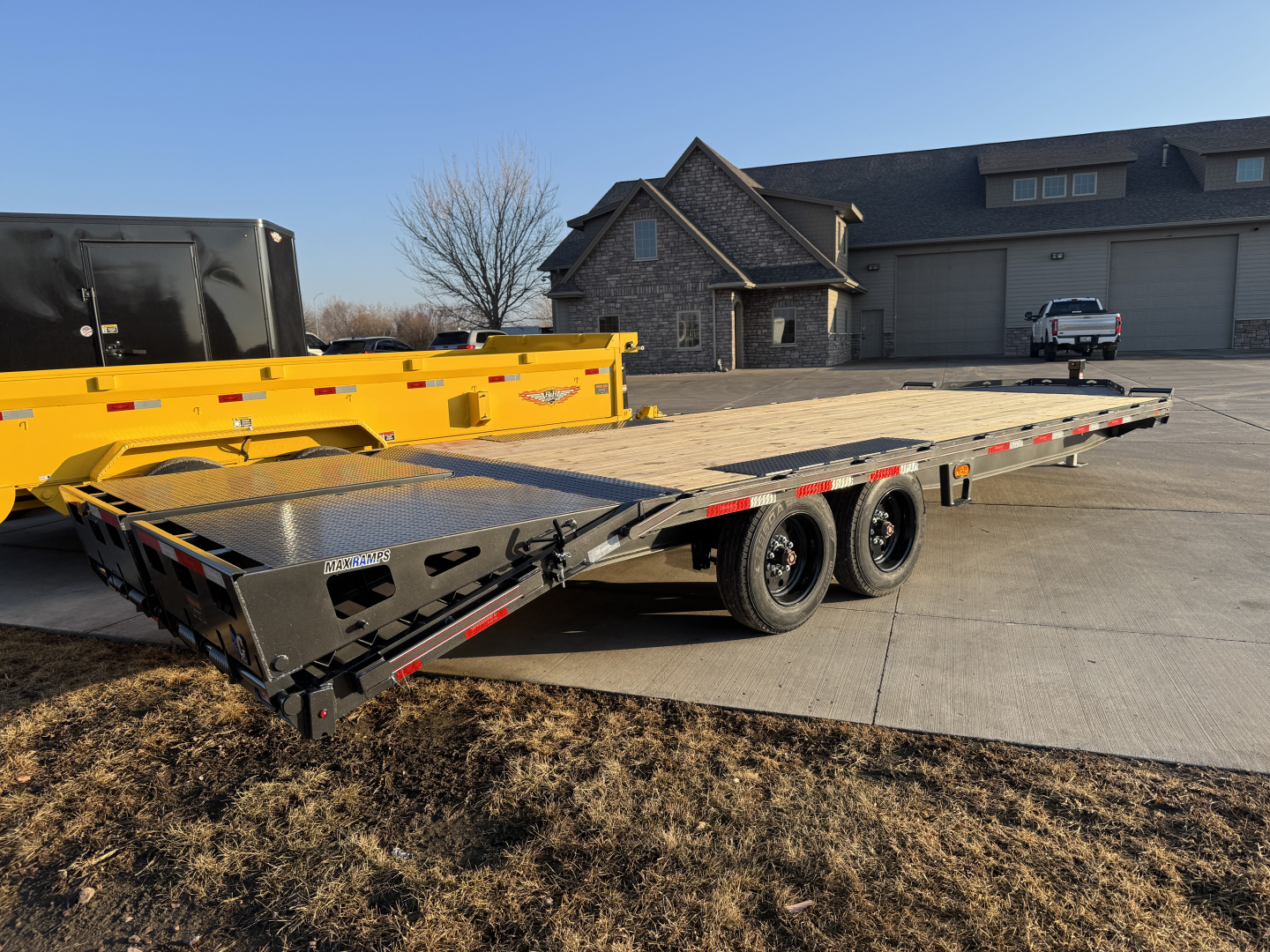 New 2026 Diamond C Trailers DEC208 Deckover Trailer