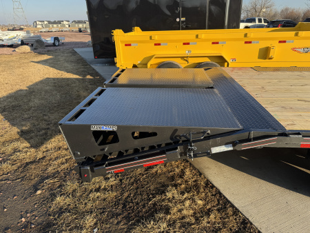 New 2026 Diamond C Trailers DEC208 Deckover Trailer