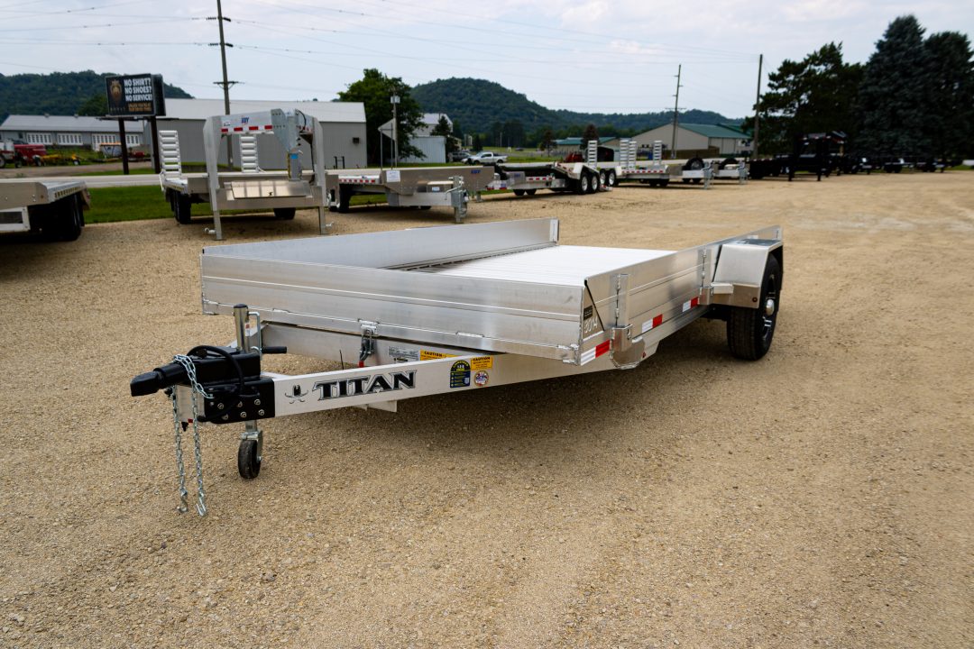 2026 Titan photo 2