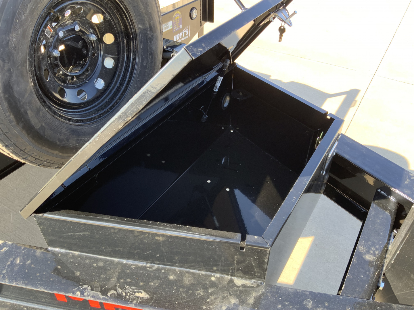 New 2026 MAXX-D DOX 102 X 20 Deckover Trailer
