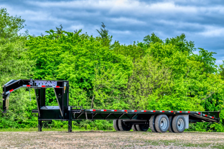 New 2026 Titan Gooseneck Ruff Neck Flatbed Trailer