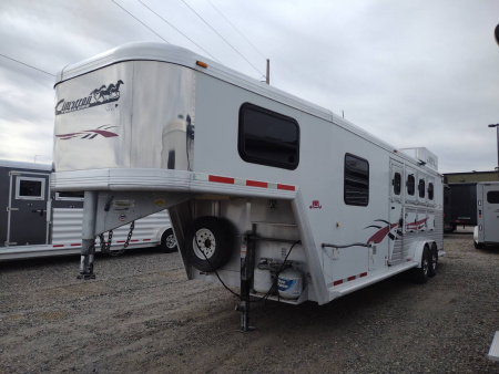 Used 2005 Cimarron Trailers 4 Horse Weekender Trailer