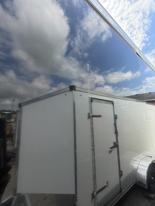 New 2026 Stealth 8.5 x 18 Enclosed Car Hauler with Ramp 7K GVW with 7ft interior DAMAGED !!!