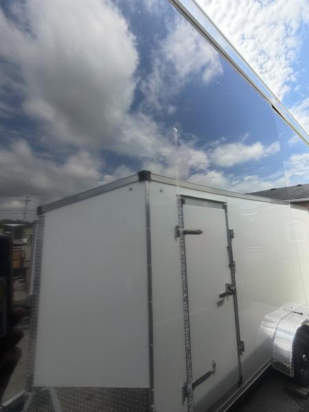 New 2026 Stealth 8.5 x 18 Enclosed Car Hauler with Ramp 7K GVW with 7ft interior DAMAGED !!!