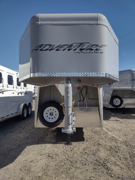 New 2026 Trails West Adventure 4 Horse Trailer