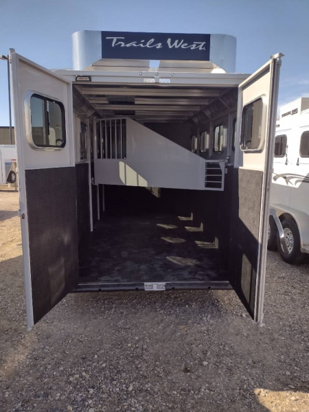 New 2026 Trails West Adventure 4 Horse Trailer