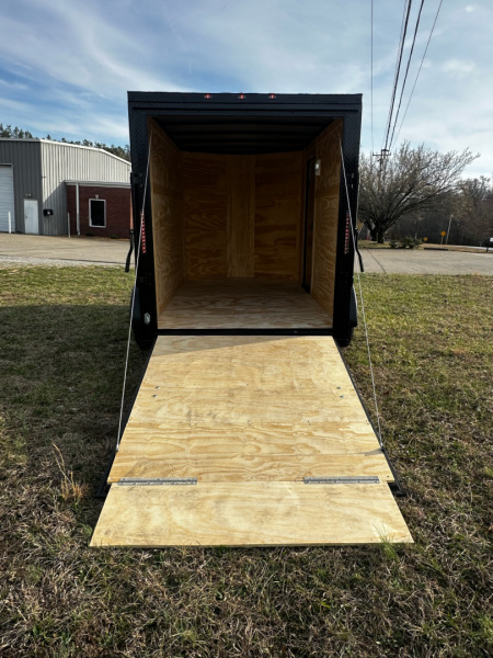 New 2026 Luxe 6X10 -Enclosed Trailer -3500LB Single Axle -White Poly - Blackout