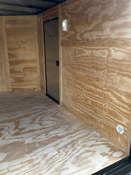 New 2026 Luxe 6X10 -Enclosed Trailer -3500LB Single Axle -White Poly - Blackout