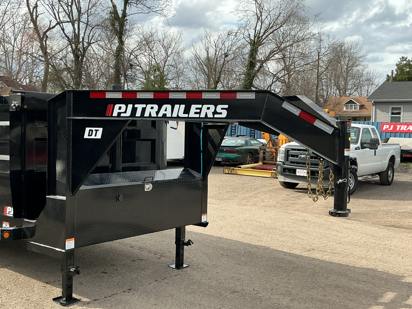 New 2025 PJ Trailers 83" x 16' Pro-Lift GN High Side (DT) 15.6K GVWR Dump Trailer