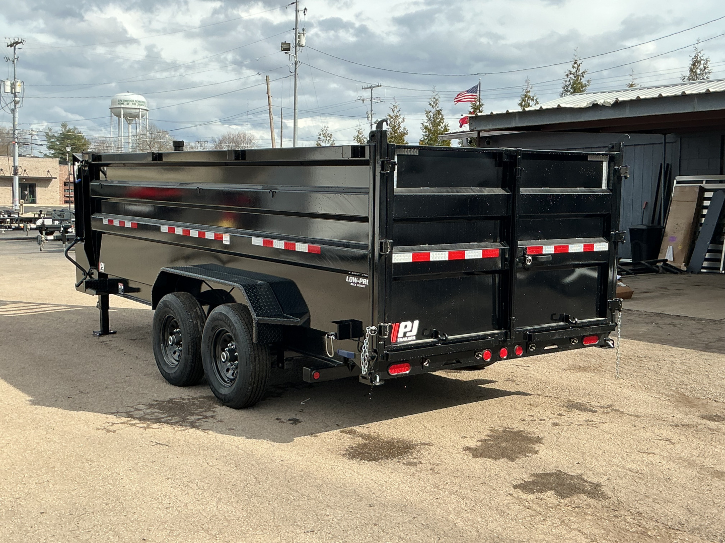 New 2025 PJ Trailers 83" x 16' Pro-Lift GN High Side (DT) 15.6K GVWR Dump Trailer