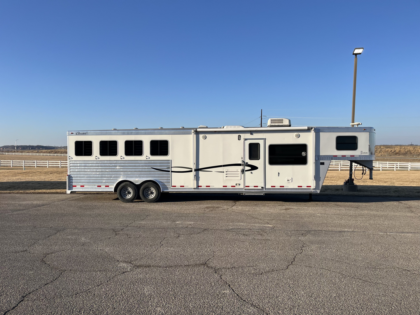 Used 2011 Cherokee 4H 12'LQ Horse Trailer