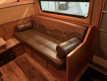 Used 2011 Cherokee 4H 12'LQ Horse Trailer