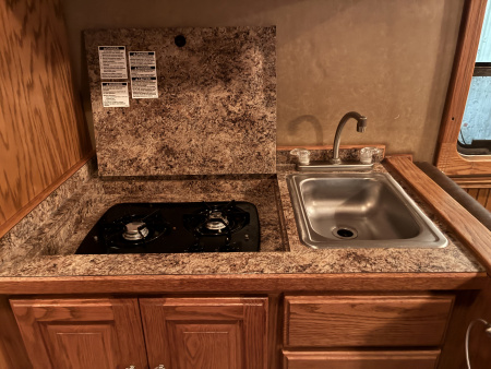 Used 2011 Cherokee 4H 12'LQ Horse Trailer