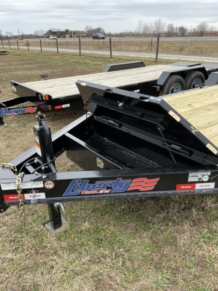 New 2026 Liberty 83”x22’ 15.4K EQUIPMENT TRAILER W/ MAMMOTH RAMPS Equipment Trailer