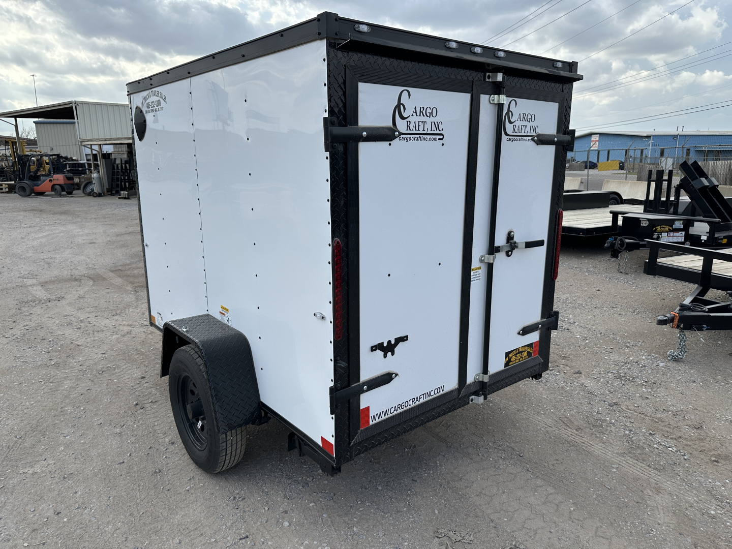 New 2026 Cargo Craft 5'x8' Elite Flat Nose Enclosed Cargo Cargo / Enclosed Trailer
