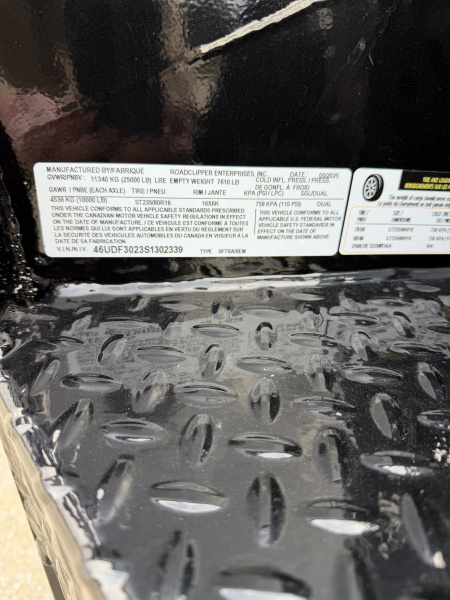 New 2025 Diamond C Trailers FMAX210 30X102MR Equipment Trailer