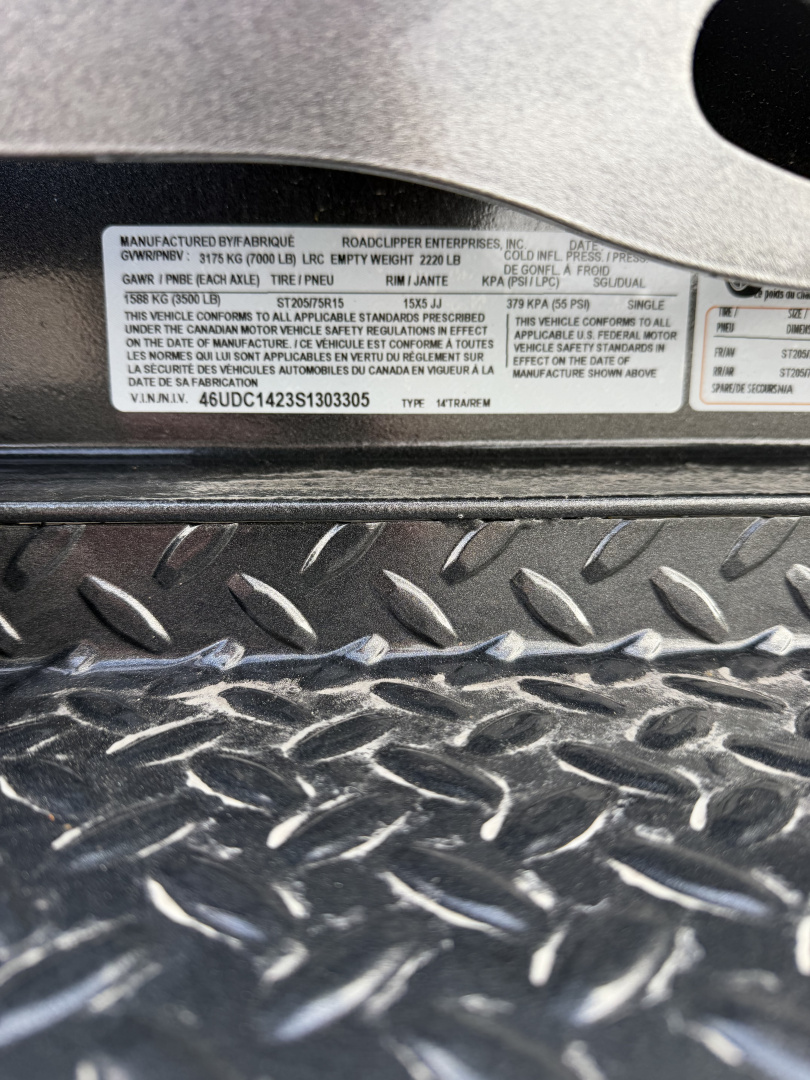 New 2025 Diamond C Trailers GTF235 14X83 Car Hauler