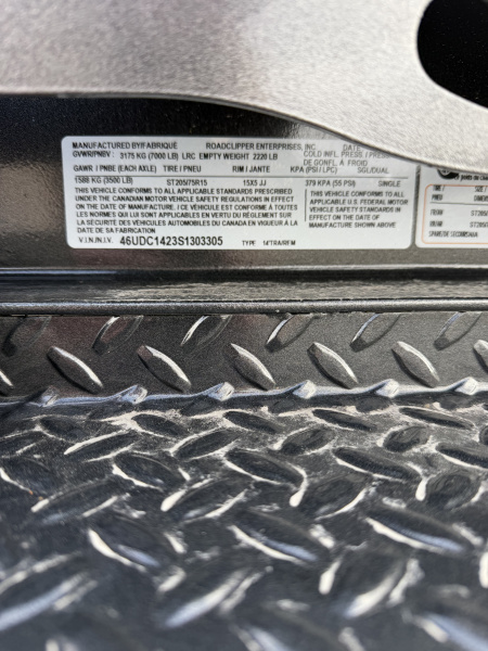 New 2025 Diamond C Trailers GTF235 14X83 Car Hauler