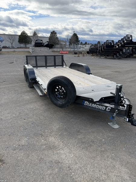 New 2025 Diamond C Trailers GTF235 14X83 Car Hauler