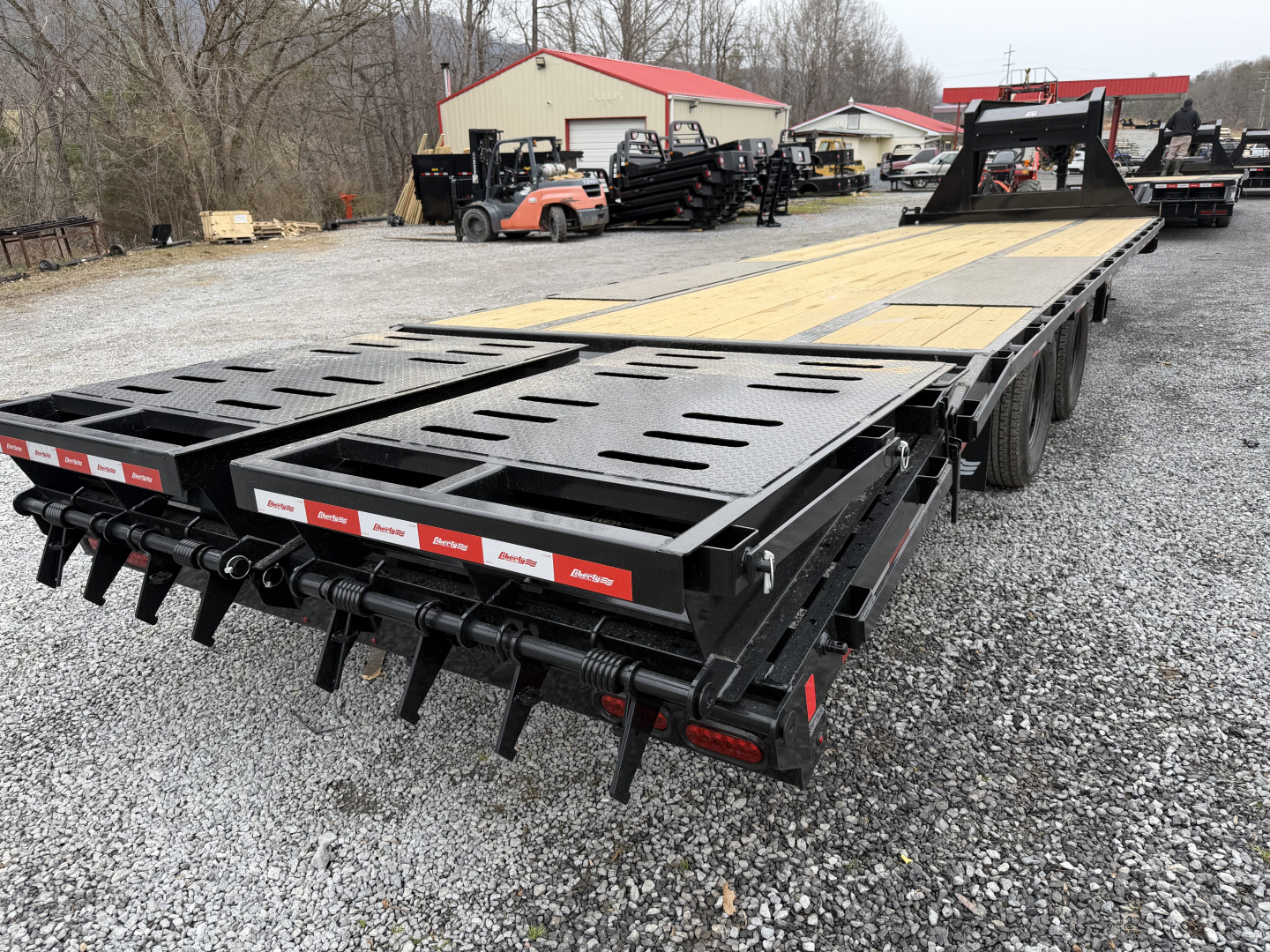 New 2026 Liberty Lf25k gooseneck trailer 20+5 mammoth ramps 23.9k GVWR