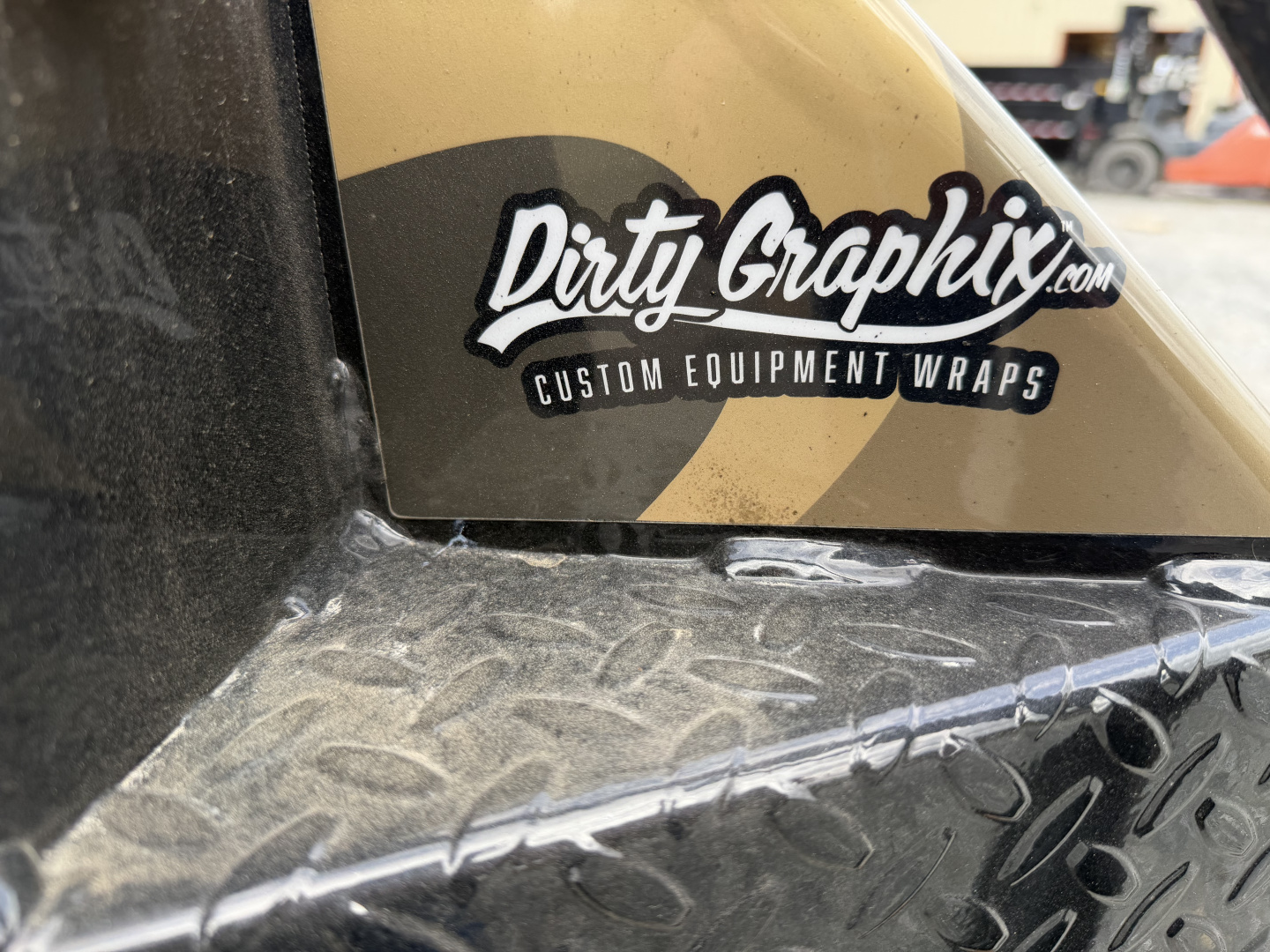 New 2026 Diamond C FMAX212 GOOSENECK Trailer 27+5 MAX RAMPS DIRTY GRAPHIX EDITION