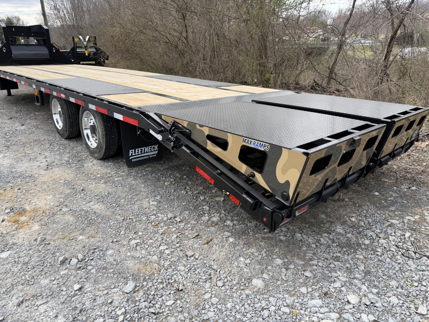 New 2026 Diamond C FMAX212 GOOSENECK Trailer 27+5 MAX RAMPS DIRTY GRAPHIX EDITION