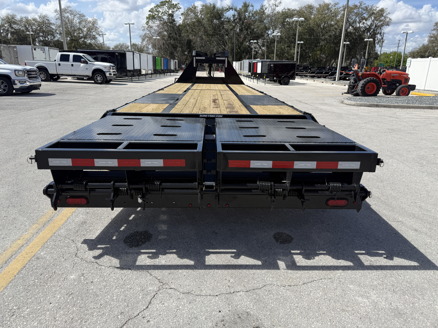 New 2026 Sure-Trac 8.5x30(25+5) HD Low Pro Deckover GN Deckover Trailer