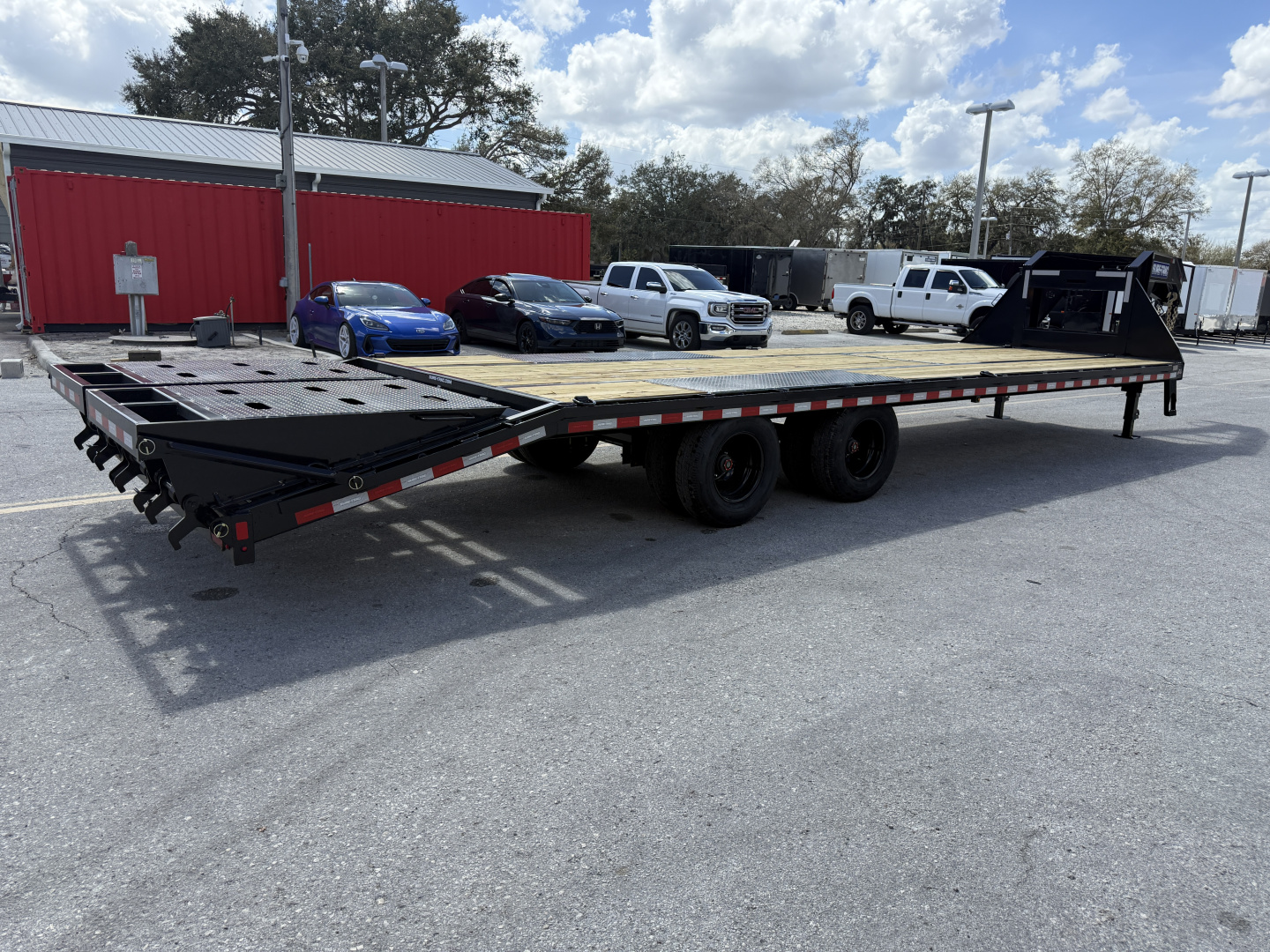 New 2026 Sure-Trac 8.5x30(25+5) HD Low Pro Deckover GN Deckover Trailer