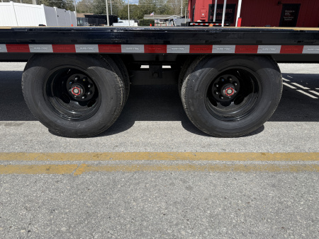 New 2026 Sure-Trac 8.5x30(25+5) HD Low Pro Deckover GN Deckover Trailer