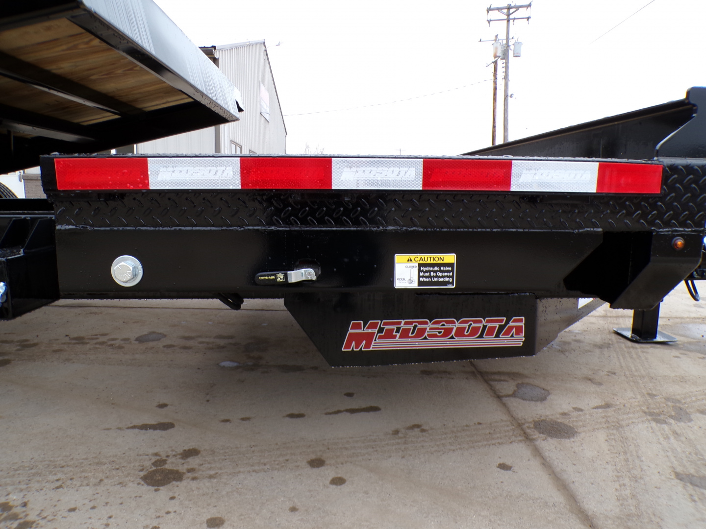 New 2026 Midsota TBWB 22 Tilt Trailer
