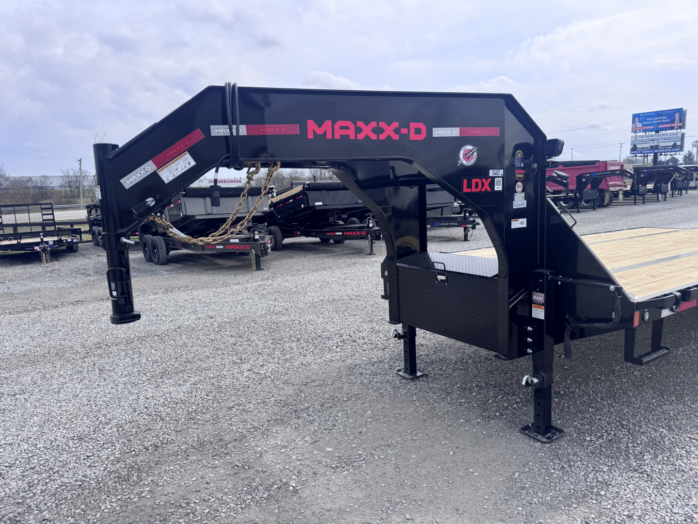 New 2026 MAXX-D LDX 102"x30' Dual Tandem Gooseneck Equipment Trailer
