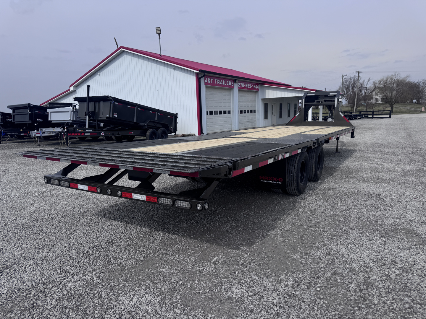 New 2026 MAXX-D YDX 32' Hydraulic Dovetail Gooseneck Equipment Trailer