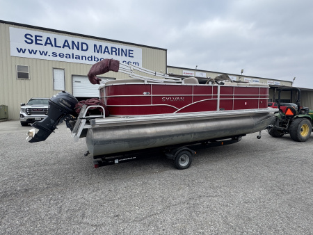 Used 2015 Sylvan Mirage 8520 Pontoon Boat