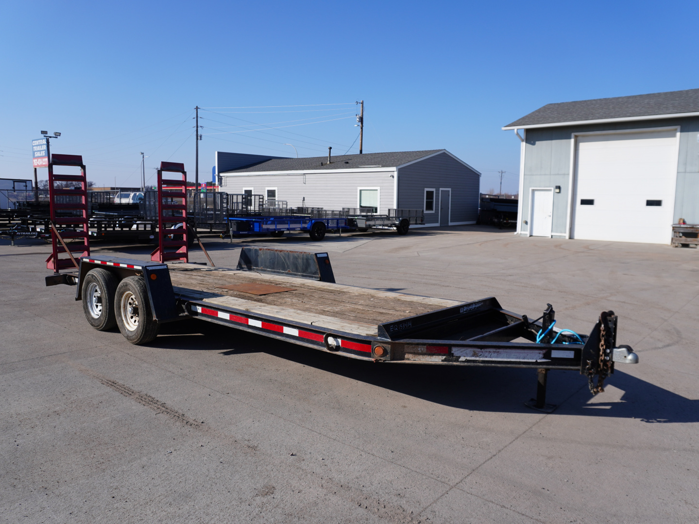 Used 2004 Towmaster Trailers 78"x18ft Equipment Trailer