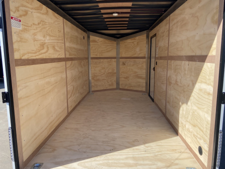 New United UJ 7X14 Cargo Enclosed Trailer