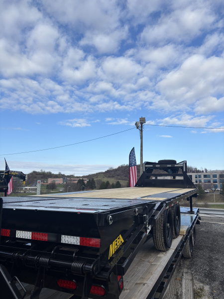 New 2026 Big Tex Trailers 102X20+5 Deckover Trailer