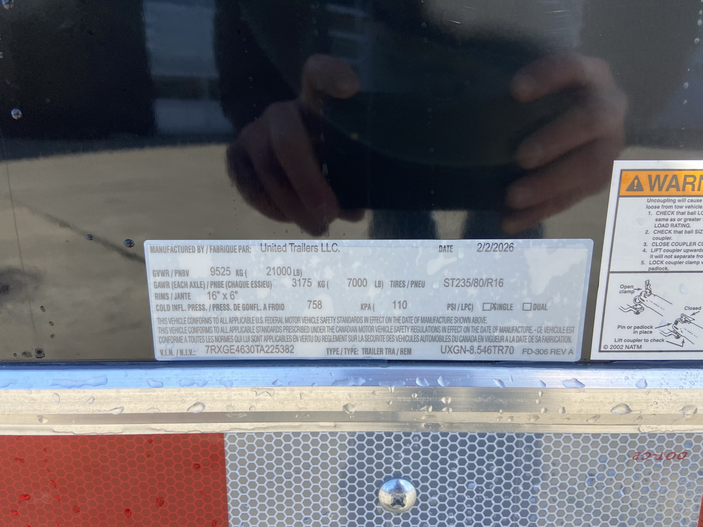 New United Trailers UXGN 8.5X46 Car Hauler